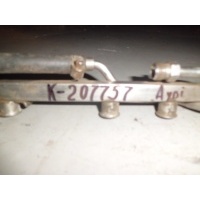Рейка топливная (рампа) Audi A4 B6 2000-2004 050133681A