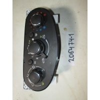 Блок управления климатом Renault Duster 2009- 275104143R