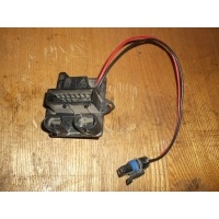 Резистор отопителя Renault Symbol I 1998-2008 7701067033
