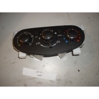 Блок управления климатом Renault Duster 2009- 275104143R