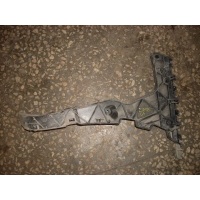 Кронштейн заднего бампера правый Audi Q5 2008- 8R0807454
