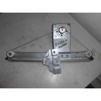 Стеклоподъемник механический задний правый Renault Duster 2009- 827208112R