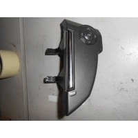 Блок кнопок на руль правый Land Rover Freelander II 2006- LR030354