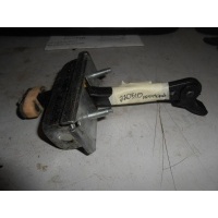 Ограничитель двери Land Rover Freelander II 2006- LR042356