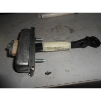 Ограничитель двери Land Rover Freelander II 2006- LR042356