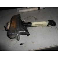 Ограничитель двери Land Rover Freelander II 2006- LR042356