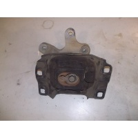 Опора двигателя в сборе Mazda 3 II 2009-2013 BBP339070