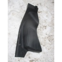 Накладка порога внутренняя задняя правая Land Rover Freelander II 2006- LR007078