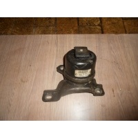 Опора двигателя правая Land Rover Freelander II 2006- LR021635