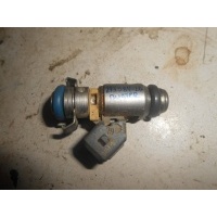 Форсунка топливная Renault Duster 2009- 166009398R