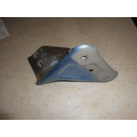 Кронштейн переднего левого крыла Skoda Rapid 2012- 5JA821141A