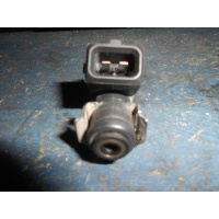 Форсунка топливная BMW 5 E60/E61 2004-2010 13647525721