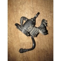 Клапан вентиляции топливного бака Mercedes-Benz C-class W204 2007-2015 A0014760532