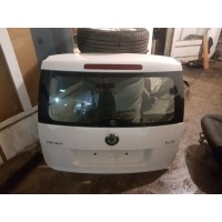 Дверь багажника Skoda Yeti 2009- 5L6827025D