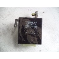 Блок управления Toyota Land Cruiser VI (J100) 1998 - 2007 2003 8953160040