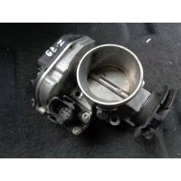 Заслонка дроссельная Audi A3 I (8L) 1996 - 2003 1999 06A133063A
