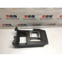 накладка на консоль между сиденьями TOYOTA LAND CRUISER 200 58804-60440