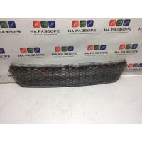 решетка радиатора RENAULT SANDERO 8200735103