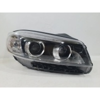 Фара передняя правая Kia Sorento 3 2016 92102C5200