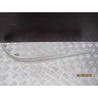 Молдинг заднего бампера правый Toyota Avensis II 2005 52752-05040