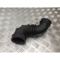 Патрубок воздушного фильтра Toyota CorollaVerso 2003 17881-22070
