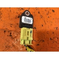 Датчик удара Toyota Corolla 2005 89831-02050