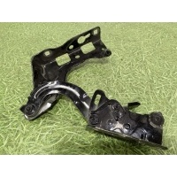 петля капота Mercedes-Benz E-class W213 2016-2020 A2138800228