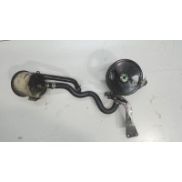 Насос гидроусилителя руля (ГУР) Nissan Primera P12 2002-2007 2002 49110AV700