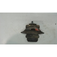 Подушка крепления двигателя левая=правая Land Rover Range Rover Sport 2005-2009 2006 KKB500441