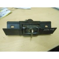 Замок багажника Volkswagen JETTA 1987 165827576