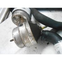 Подушка крепления двигателя Volkswagen PASSAT 5GP 2000 8D0199379AE