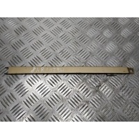 Накладка (ресничка) правой фары Mercedes Benz C W201 1982-1991 1990 2018890263