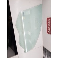 Стекло двери переднее правое Kia Sorento II 2009- 824212P010