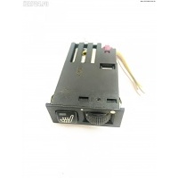 Кнопка обогрева сидений BMW 5 E39 (1995-2003) 1997 61318352259