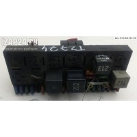 Блок предохранителей (блок реле) Audi 80 B4 (1991-1996) 1993 443941822A