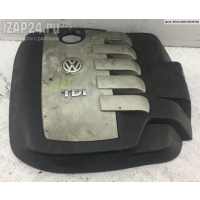 Накладка декоративная на двигатель Volkswagen Touareg 2004 070103926A