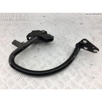 Петля крышки (двери) багажника Правая Audi A4 B8 (2007-2015) 2008 8K5827302J