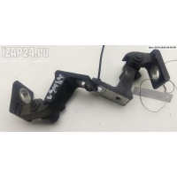 Петля двери Зад. Правая Audi A4 B8 (2007-2015) 2008 8K0831402E