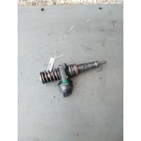 Форсунка топливная Volkswagen Golf-4 2000 038130073ak