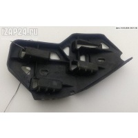 Кронштейн бампера переднего R Volkswagen Polo (2005-2009) 2007 6Q0807184A