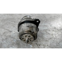 Подушка двигателя бензиновая VOLKSWAGEN TOUAREG (2003-2007) 2004 7L6199131A