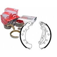 комплект - комплект тормозных колодок [brembo]