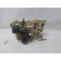 Блок предохранителей Toyota RAV 4 1 XA10 8273242020