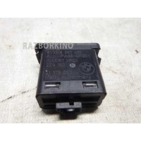 Кнопка BMW 5 E39 61318360461