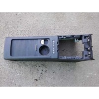 Консоль Land Rover Freelander 2 2006-2014 LR050697