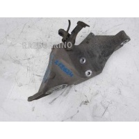 Кронштейн генератора Land Rover Discovery 4 LR018304
