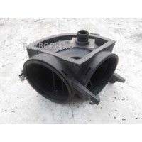 Патрубок воздушный Mercedes W203 C 2000-2008 A1121400218