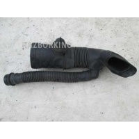 Патрубок воздушный BMW 5 E39 13712247004