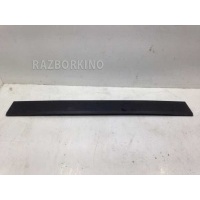 Накладка двери багажника Land Rover Discovery 4 DGP000184PCL