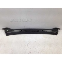 Водосток лобового стекла (жабо) Opel Astra J 13267105